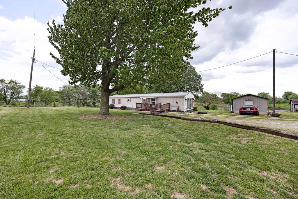 1794 Kirkwood Road, Salvisa