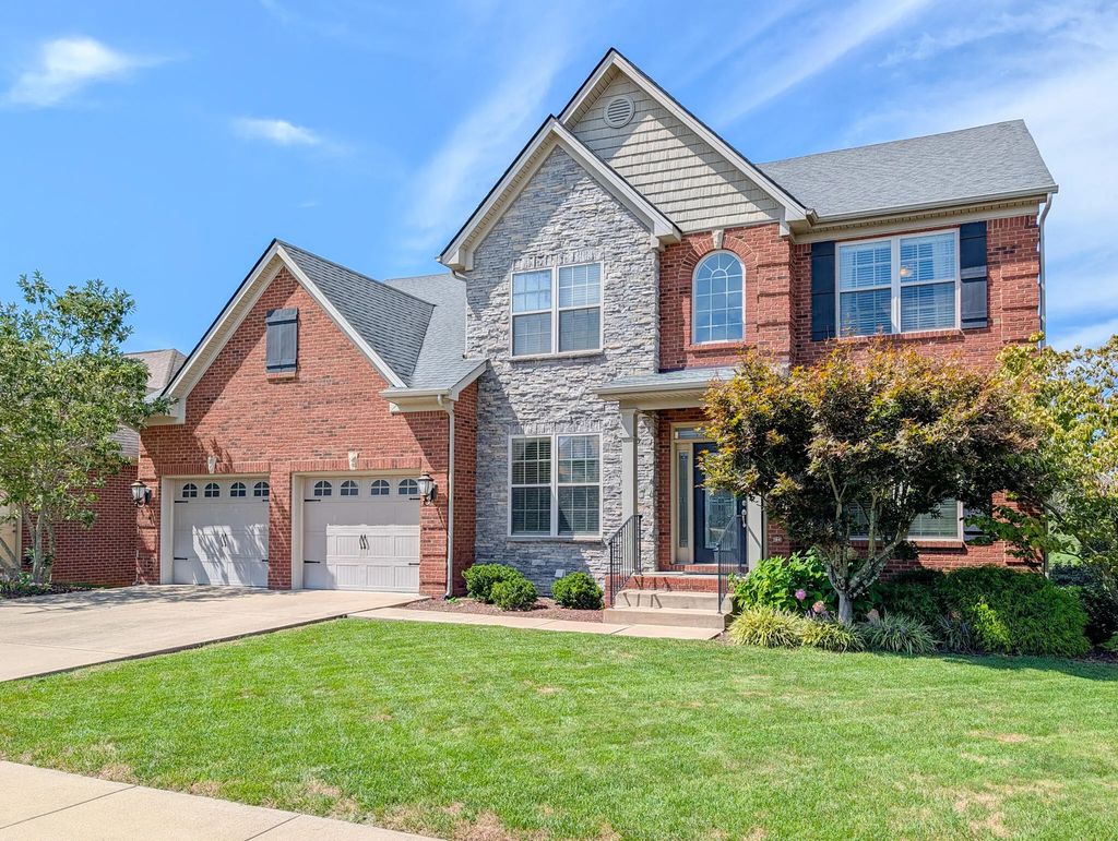 132 Sunningdale Drive, Georgetown
