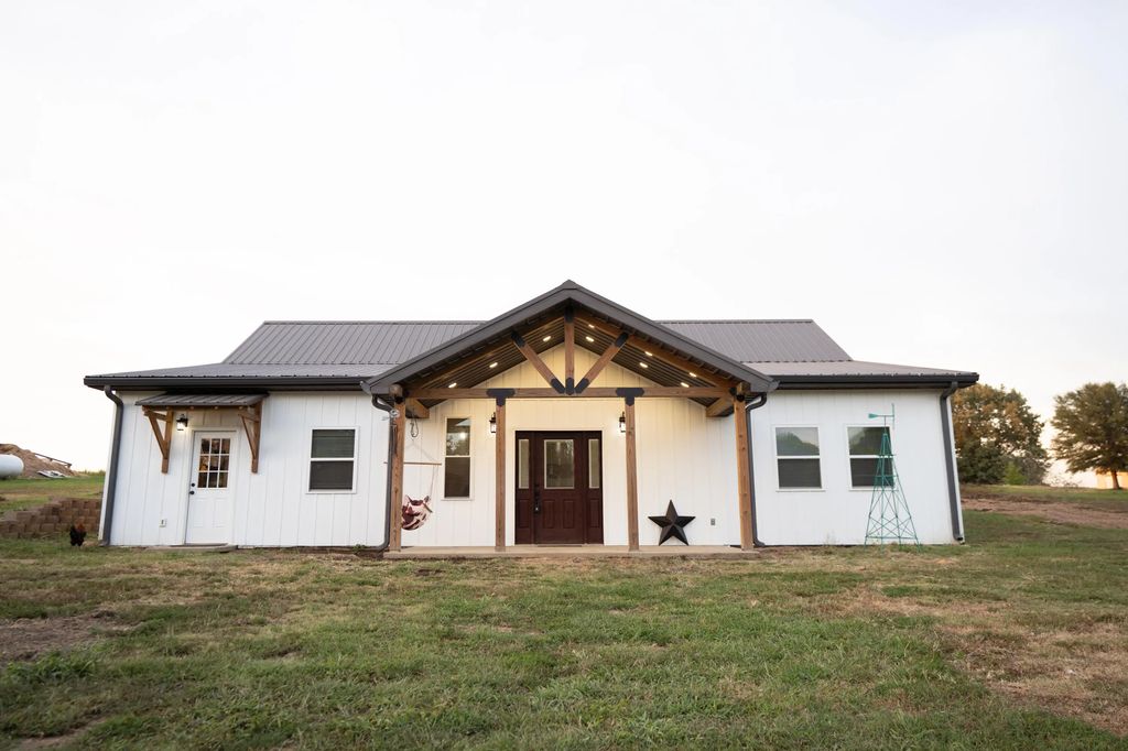7303 Ky-339, Mayfield