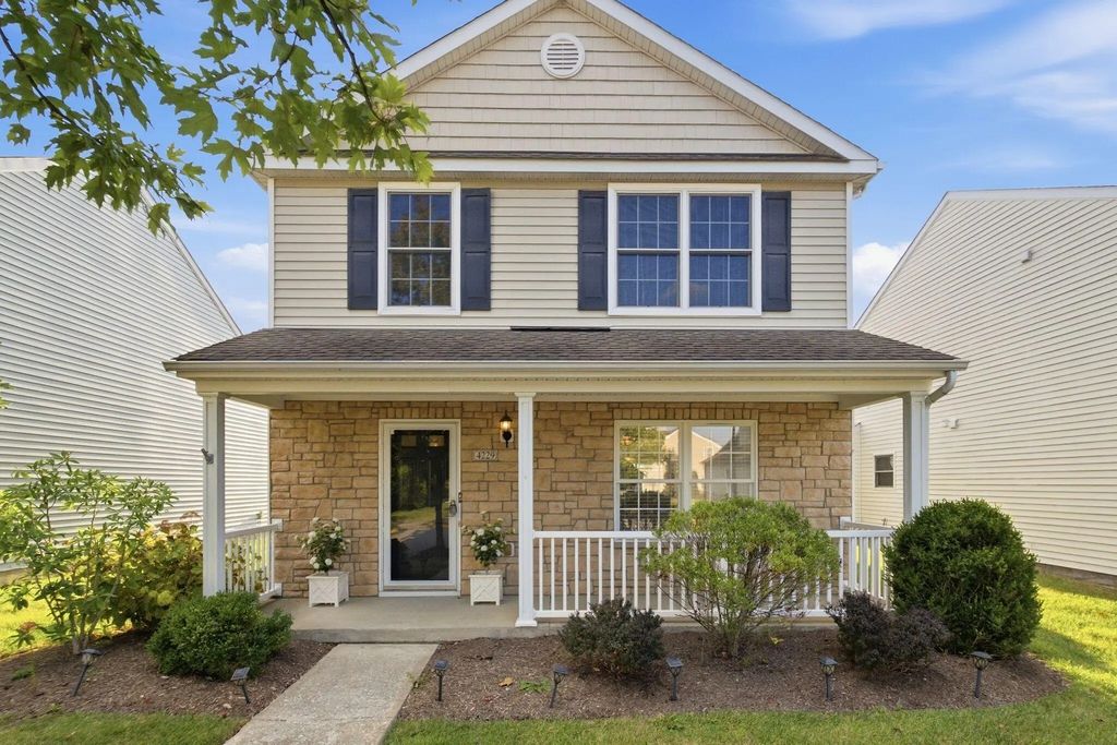 4229 Jasmine Rose Way, Lexington