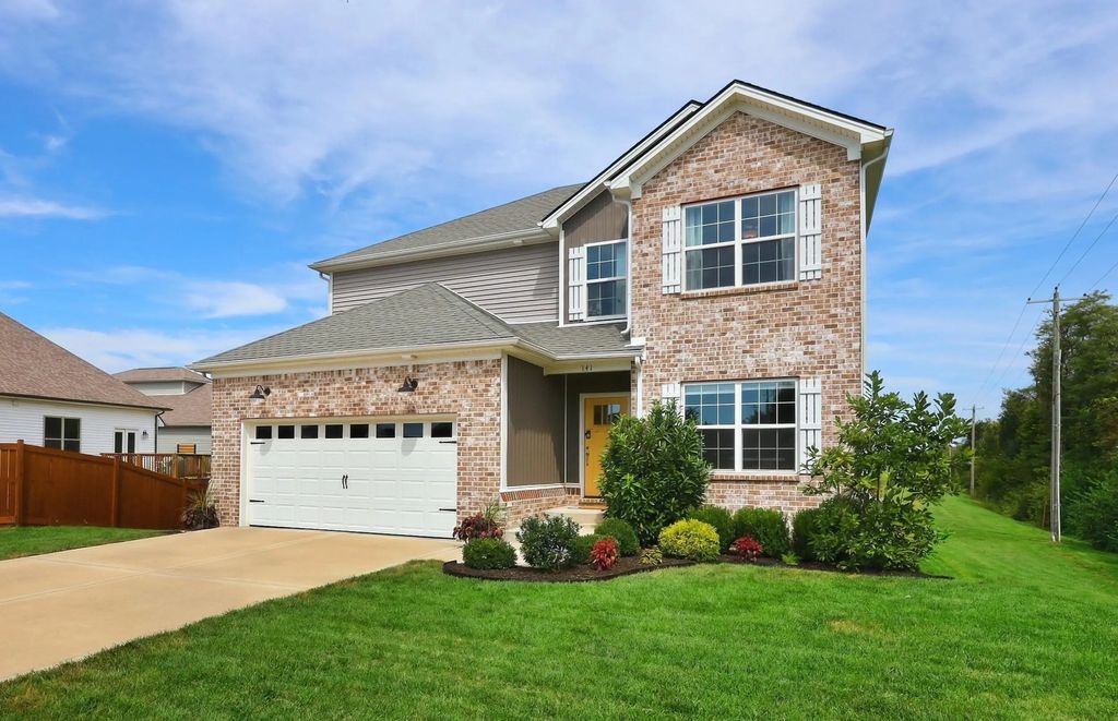 141 Meadowcrest Drive, Georgetown