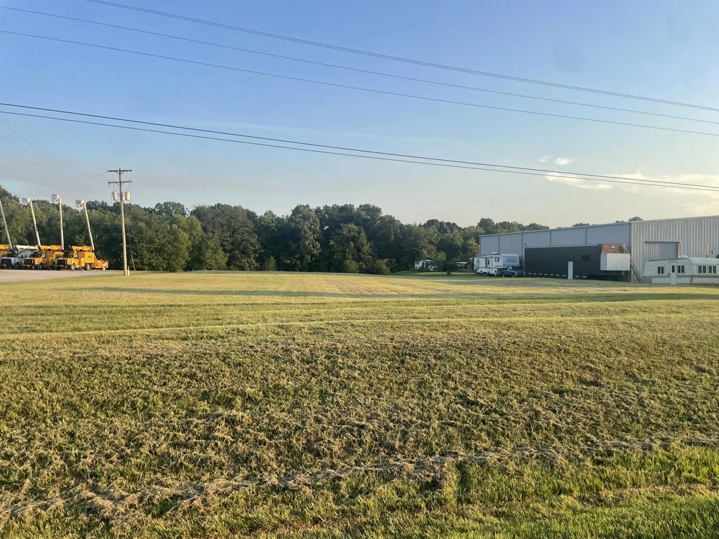 851  Cutoff Road Road, Smithland