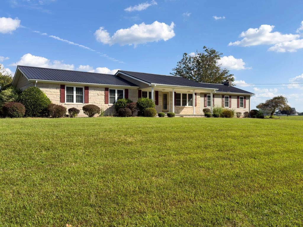 1541 Kentucky 206, Dunnville