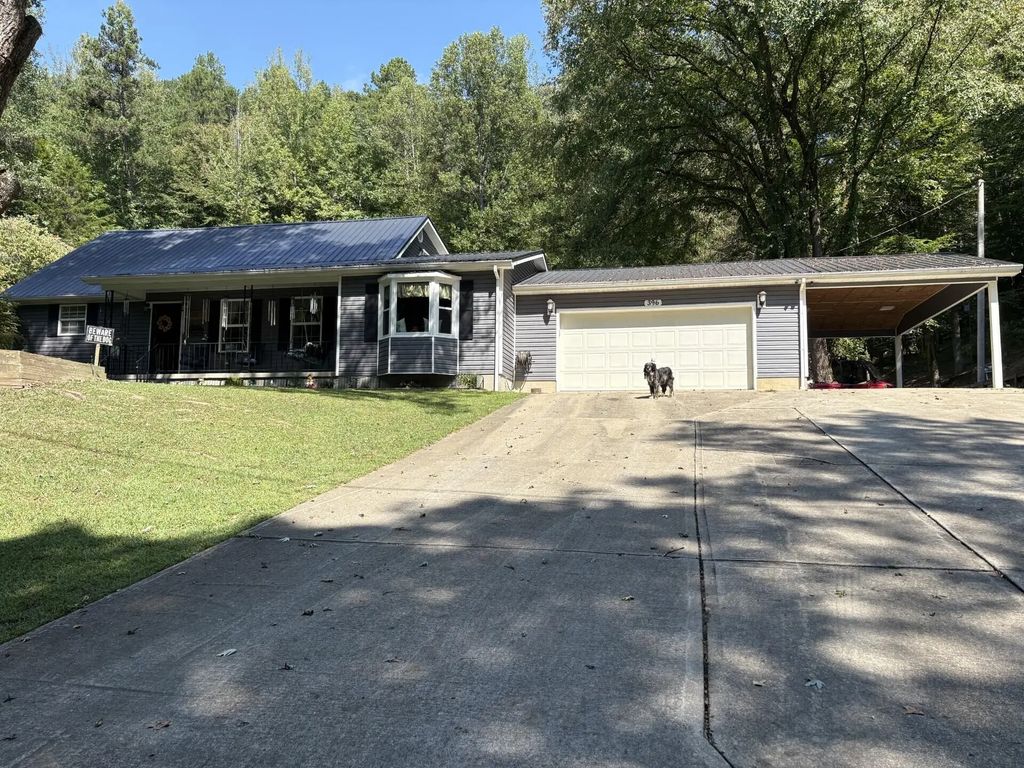 396 Spaulding Branch Road, Louisa
