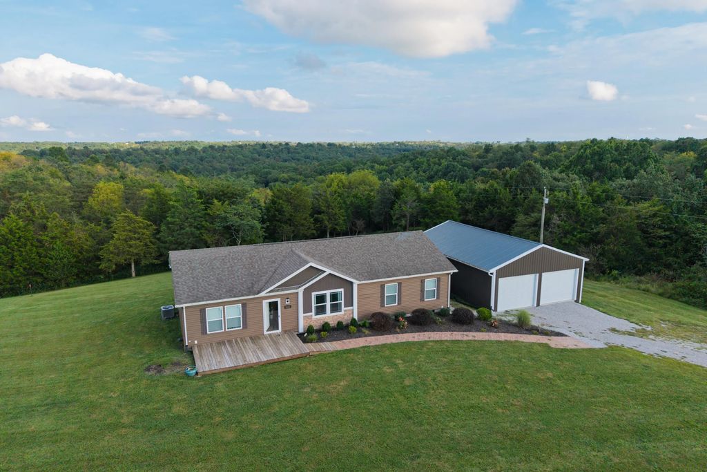 3842 Hogg Ridge  Road, Williamstown