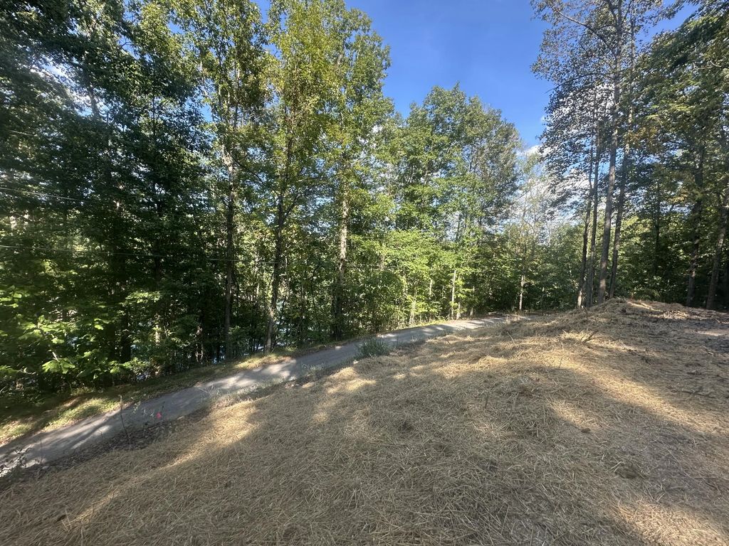 591 Rocky Branch Road, East Bernstadt