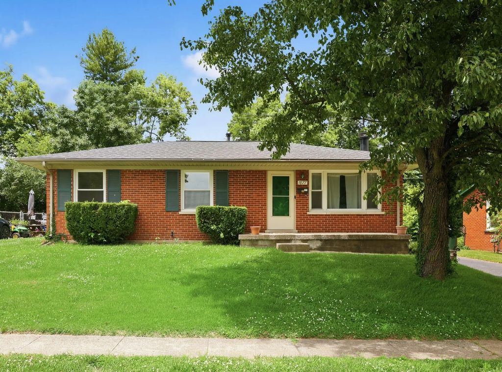 1877 Wickland Drive, Lexington
