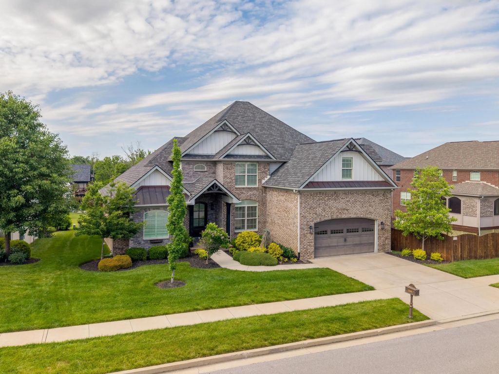2605 Lucca Place, Lexington