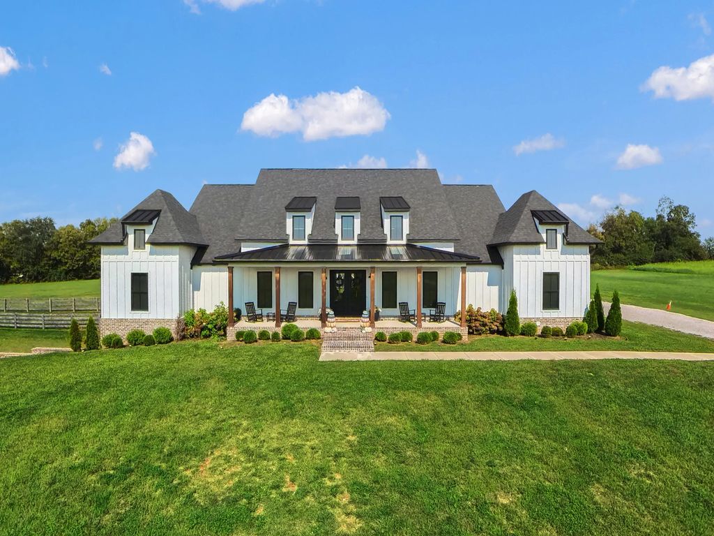 5440 Lexington Road, Lexington