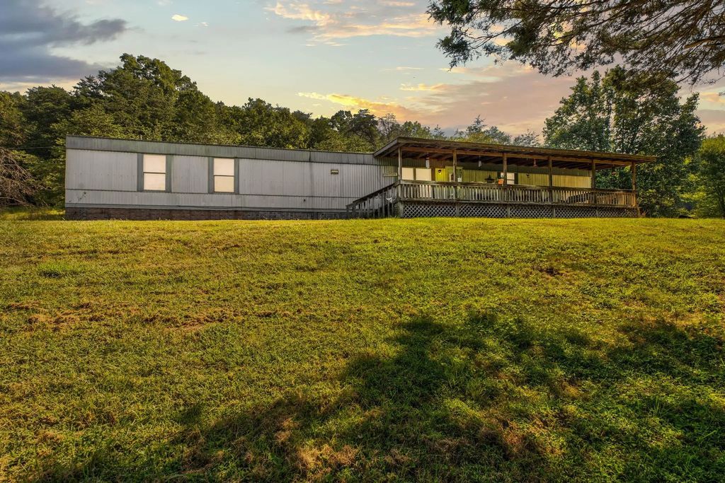 1135 Nest Egg Road, Mt Sterling