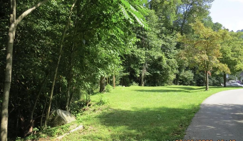 110 Mill Drive, Harlan