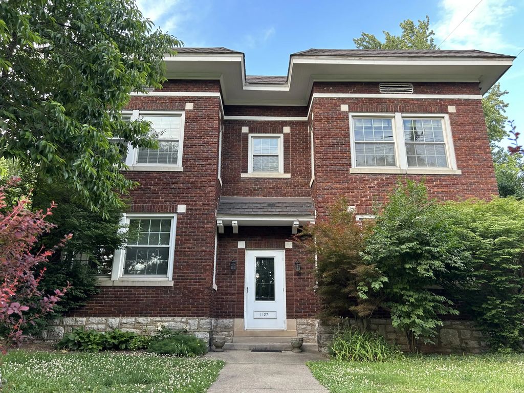 1127 Richmond Road 1, Lexington