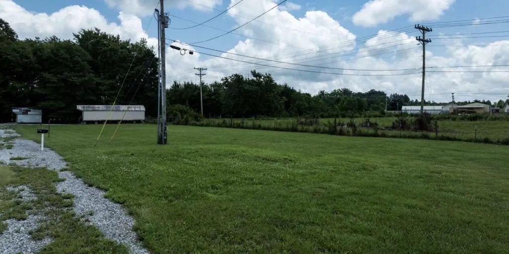 98 & 134  Greer Lane, Eubank