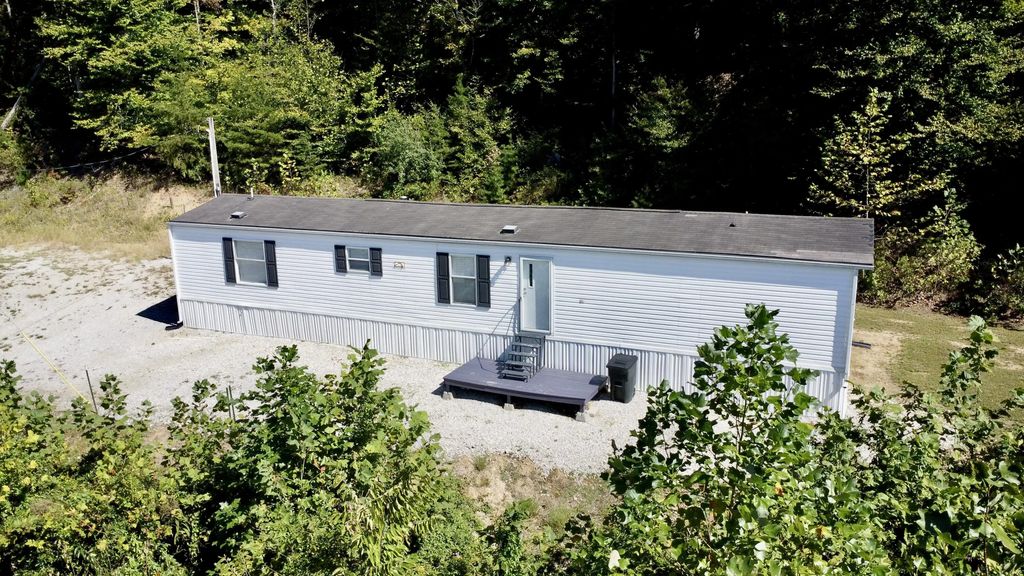 239 Howards Creek Road, Sandy Hook