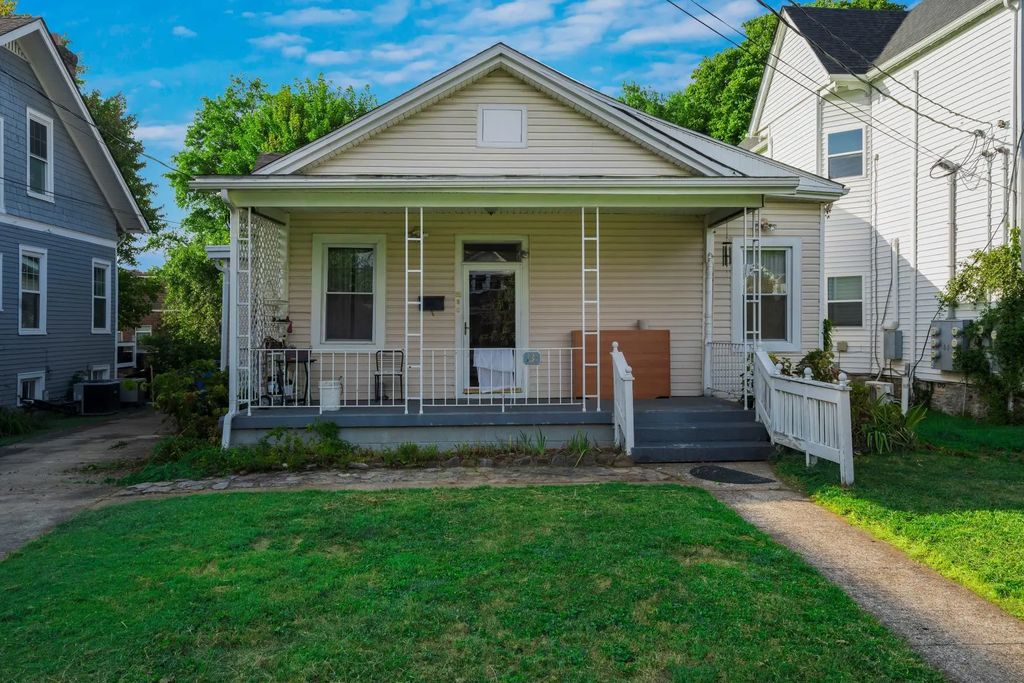 131 N Hanover Avenue, Lexington