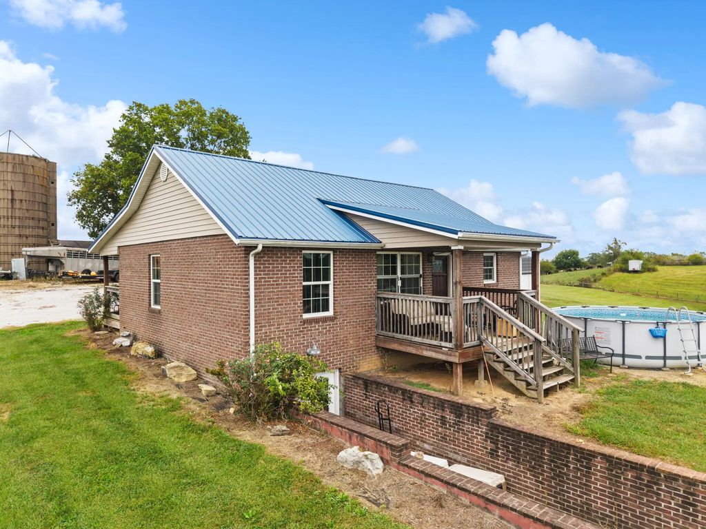 5793 Paris Road, Mt Sterling