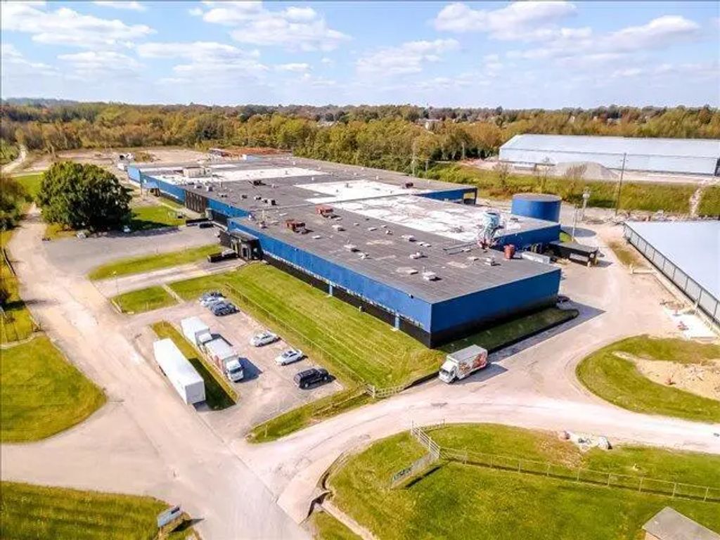 1140 Levee Road, Mt Sterling