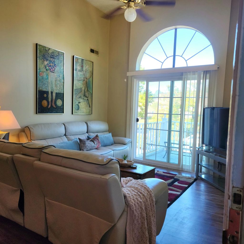 404 Bainbridge Court D4, Lexington