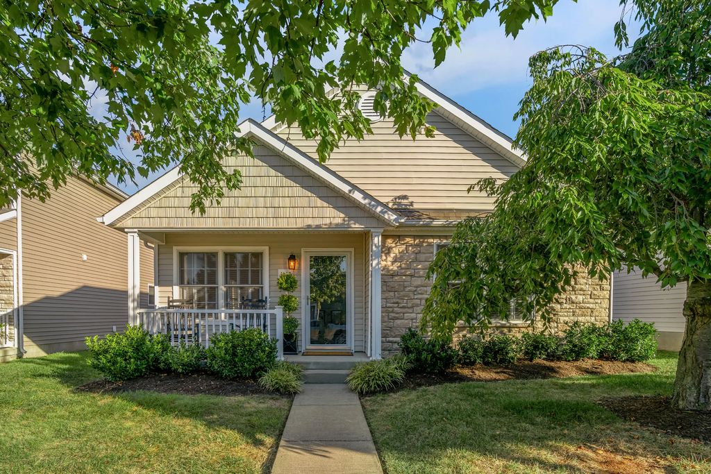 1037 Lemon Rue Way, Lexington