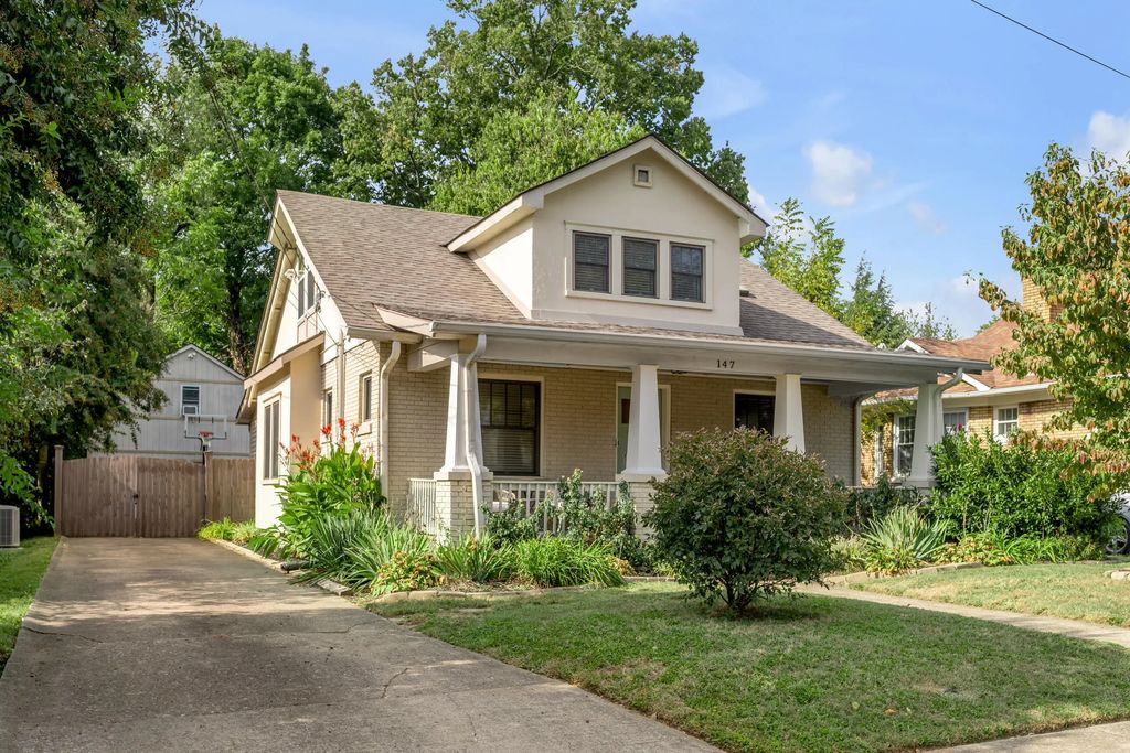 147 Sherman Avenue, Lexington