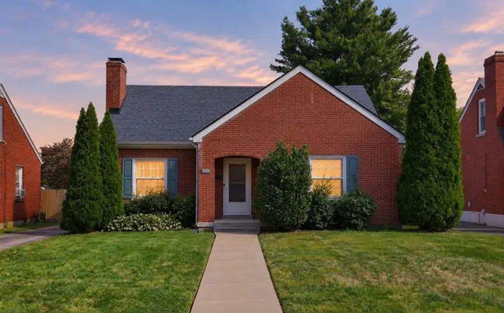 593 Mitchell Avenue, Lexington