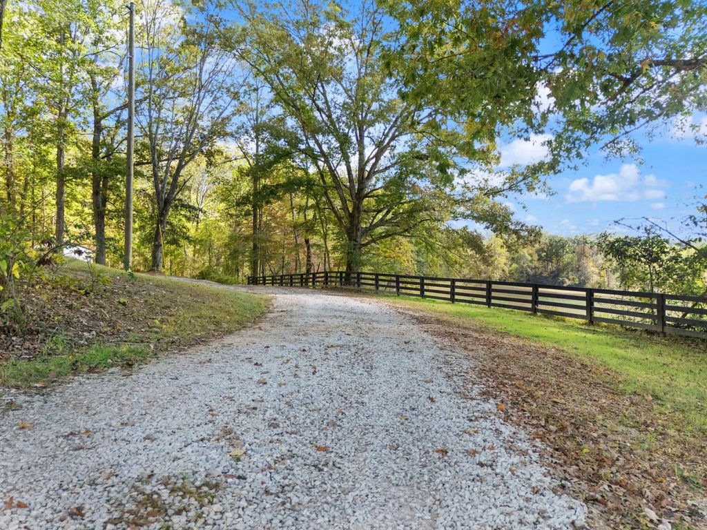 1137 High Rock Road, Stanton