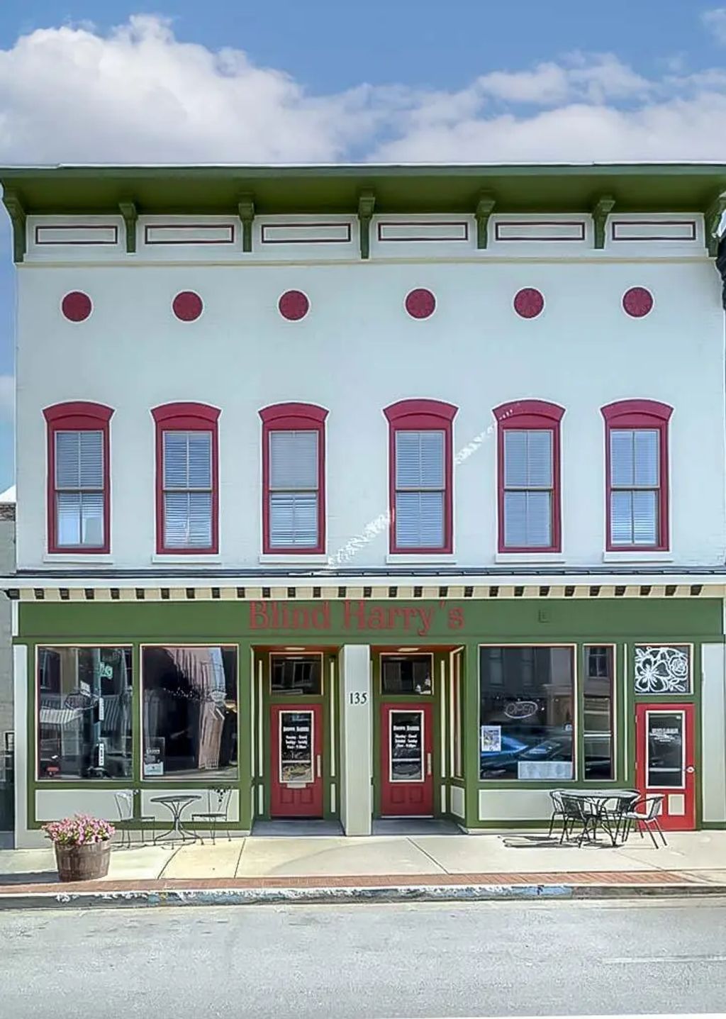 135 E Main Street 201-202, Georgetown