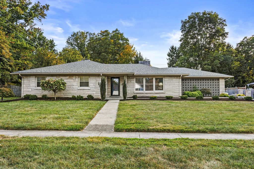 1172 Lane Allen Road, Lexington