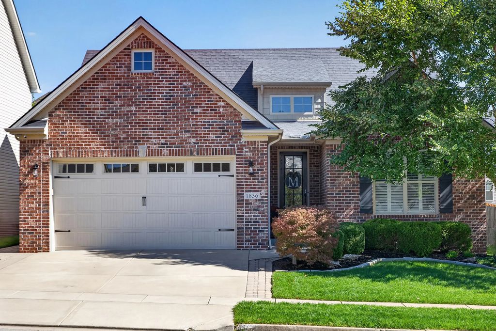 1836 Battery Street, Lexington