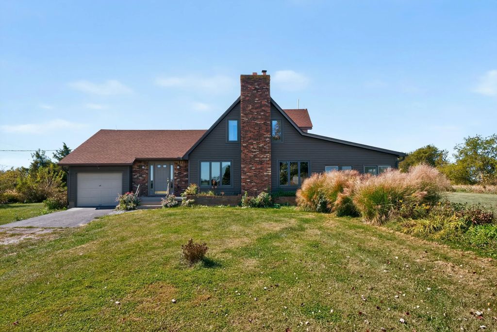 3521 Hempridge Road, Waddy