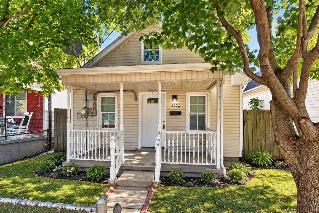 207 1/2 York Street, Lexington