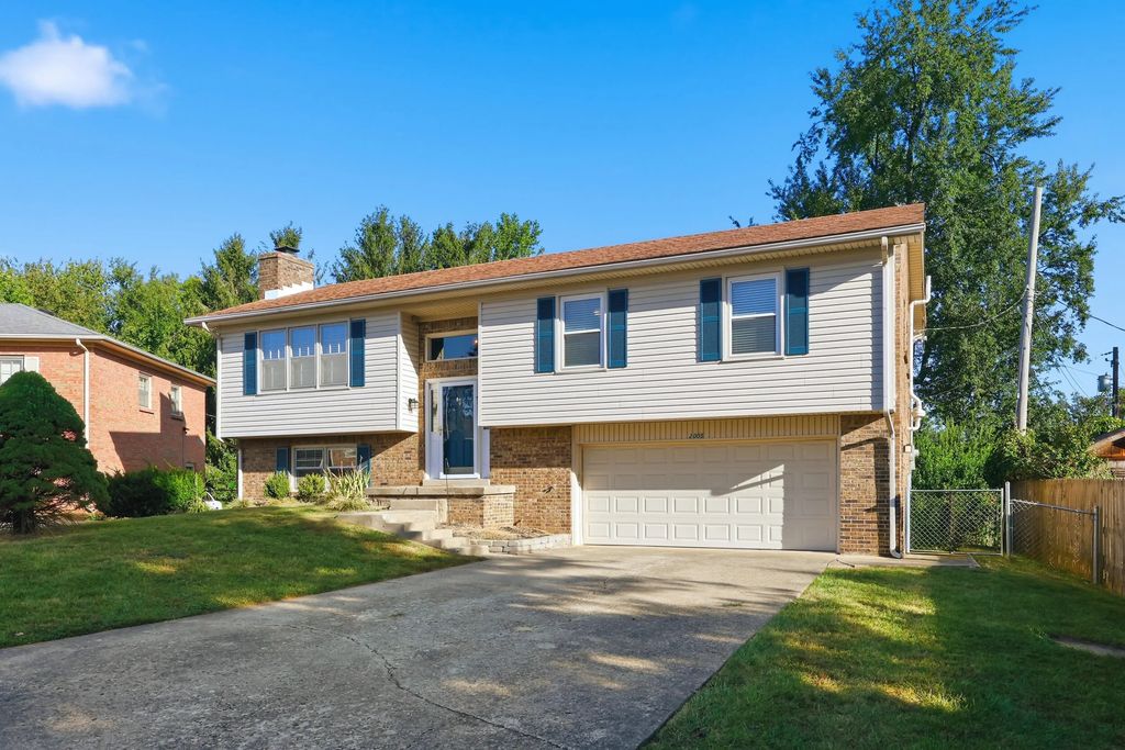 2005 Hannibal Court, Lexington