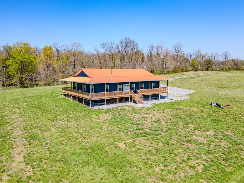 4174 Fall Lick Road, Lancaster