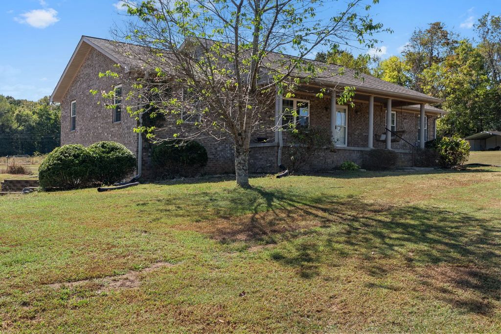 2119 Pope Road, Scottsville