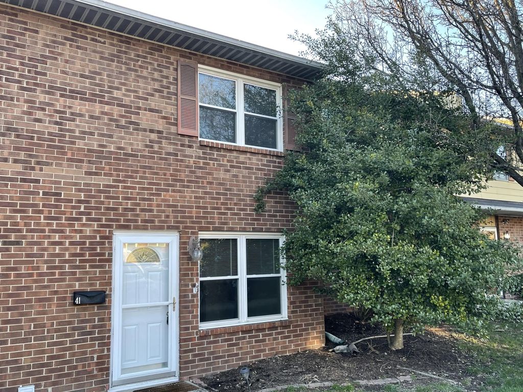 3500 Warwick Drive 41, Lexington