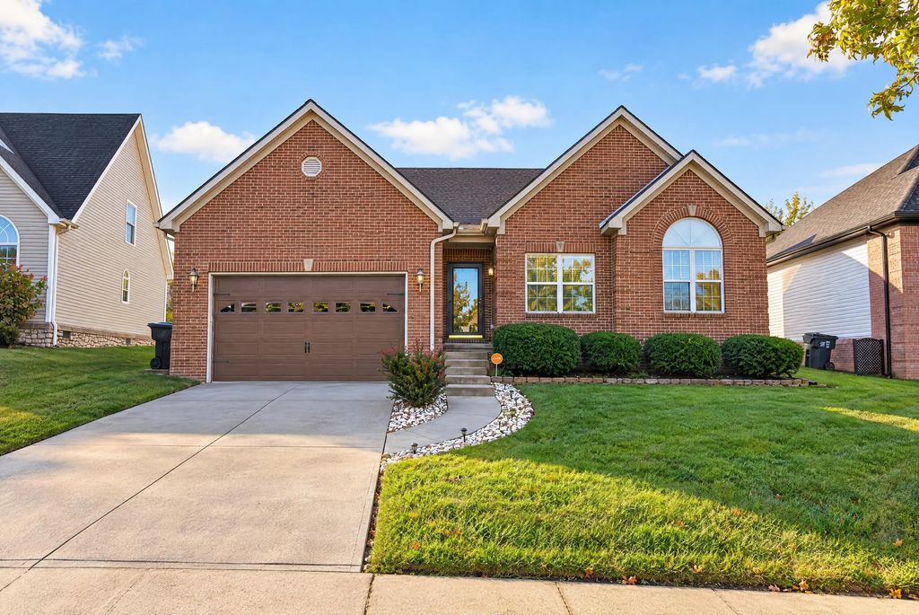 2209 Dunhill Lane, Lexington
