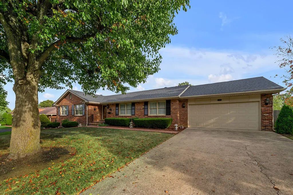 1508 Green Hills Road, Lexington