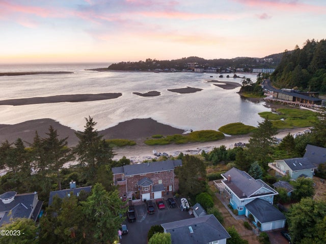 1281 Sw 62nd, Lincoln City