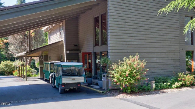 301 Otter Crest Drive 140 & 141  1/8 Share, Otter Rock