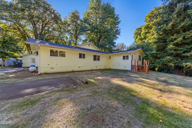 418 E Yates Road, Alsea