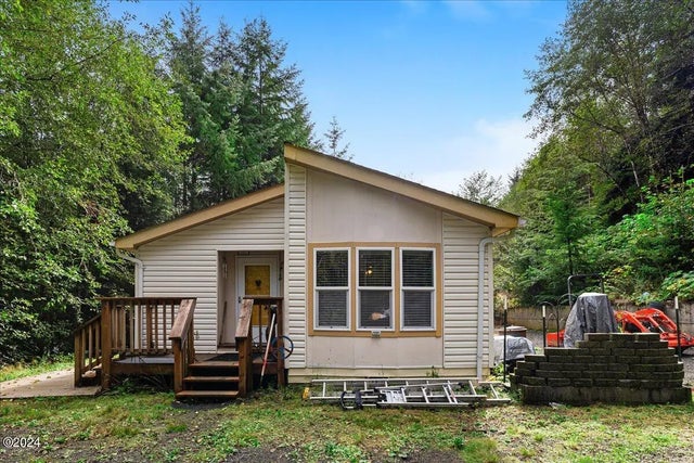 10765 Tillicum Lp, Neskowin