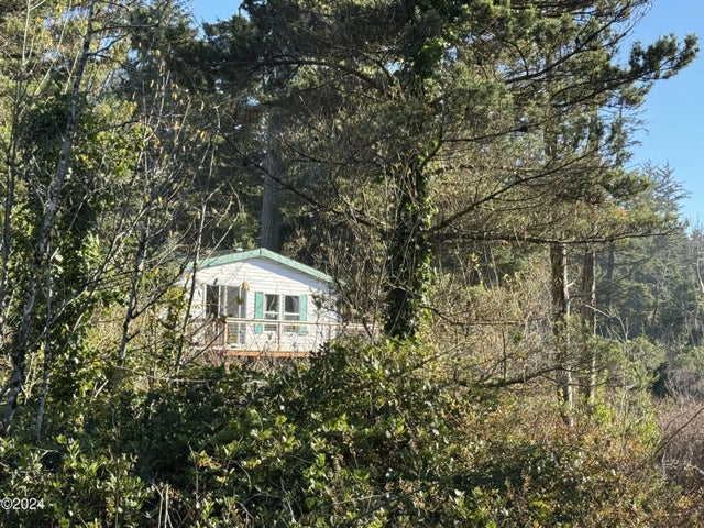 1375 Nw Sarkisian Drive, Seal Rock