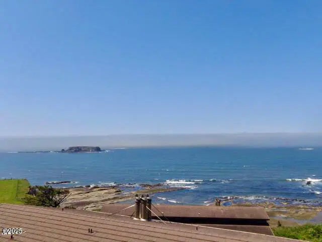 301 Otter Crest Drive 358-359, 1/6th Share, Otter Rock