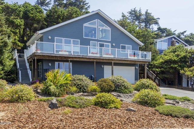 2001 Nw Parker Avenue, Waldport