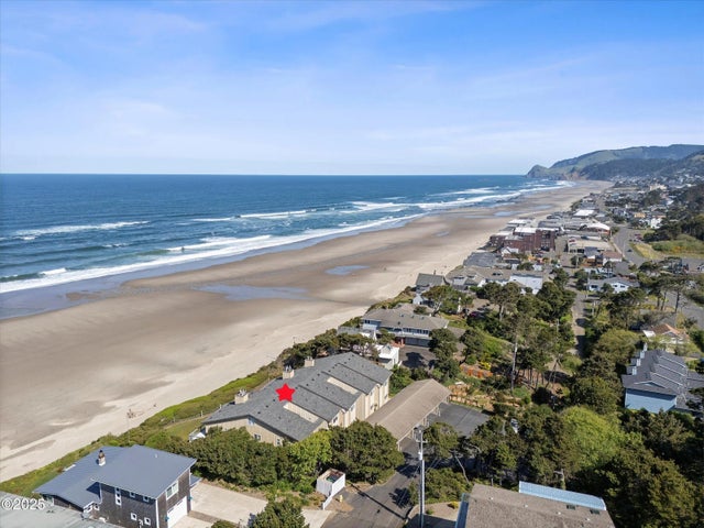 2335 Nw Inlet Avenue 7, Lincoln City