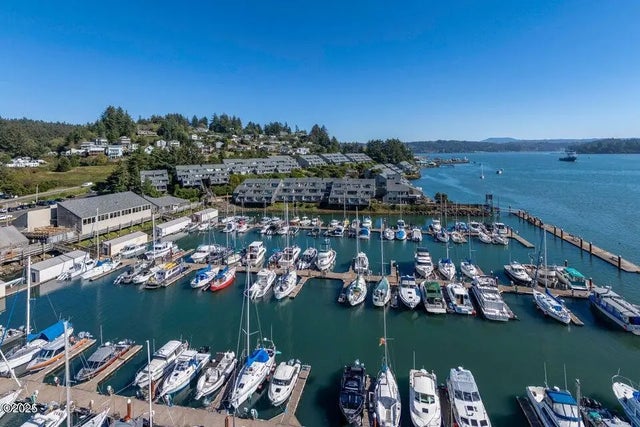 1000 Se Bay Boulevard M118, Newport