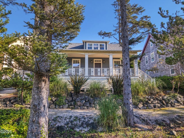 2696 Sw Barnacle Avenue, Lincoln City