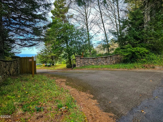 Tl 3 & 4 Cape Foulweather Lane, Otter Rock