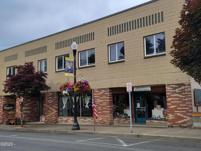 233 S Main Street, Toledo