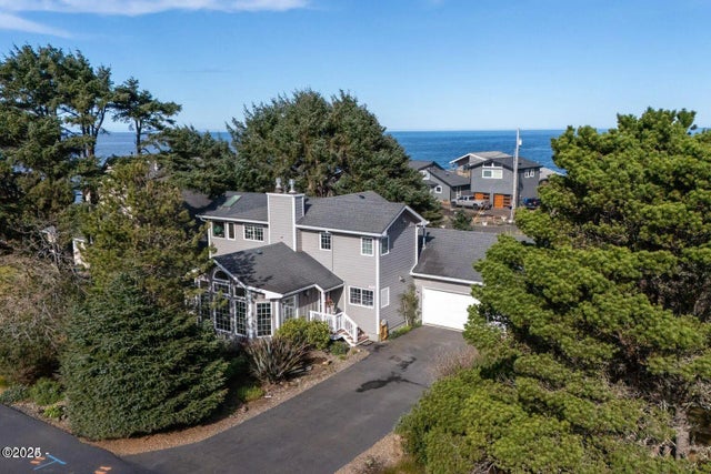 465 Sw Edgewater, Depoe Bay
